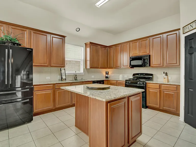 15314 Hazen Point Dr — Photo 19