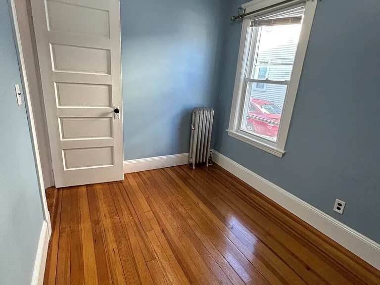 19 Oakland St #17 — Photo 13