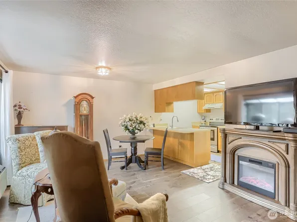 1002 Columbia Avenue #2, Marysville, WA 98270