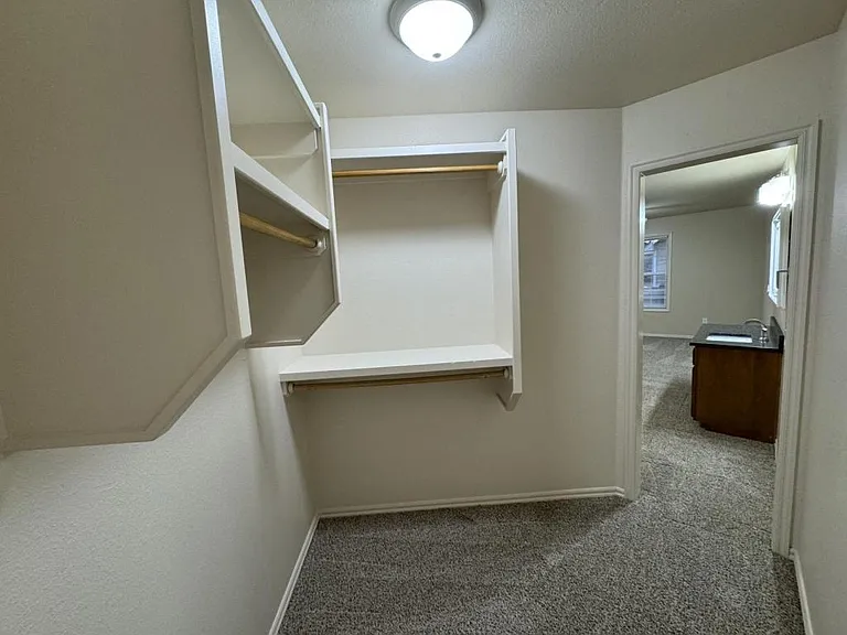 308 York St #1 — Photo 11