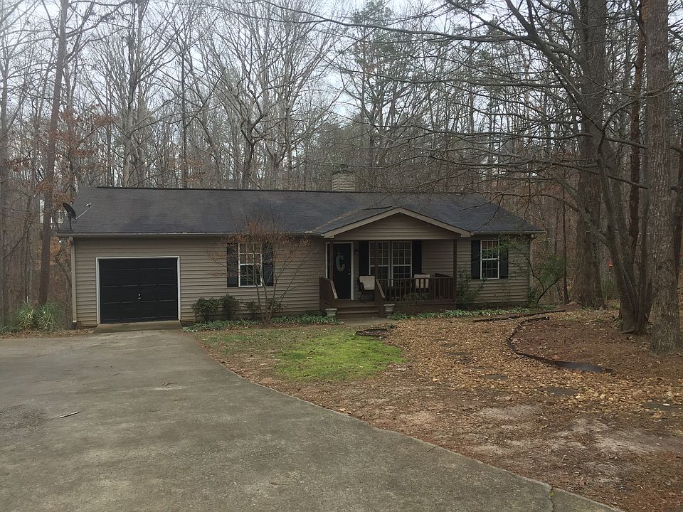 1st image of 3934 Skyline Dr