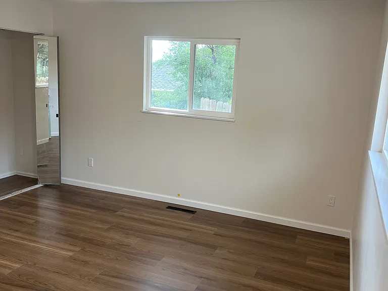 3245 Montebello Dr W — Photo 13