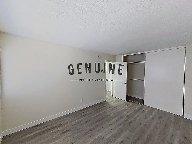 16162 Malaga Lane — Photo 11