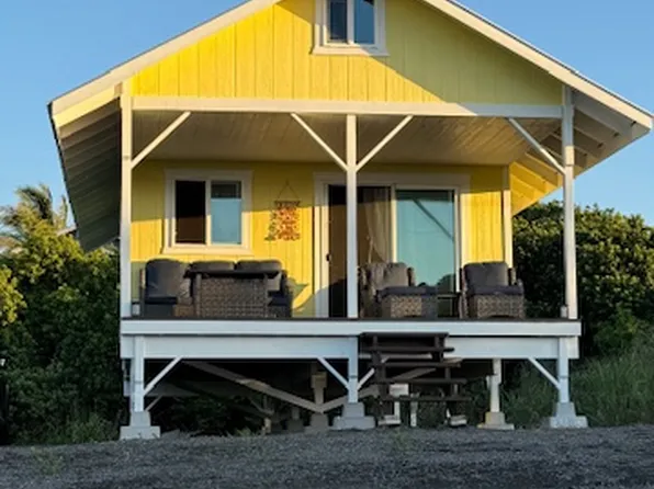 94-6534 Holowai Rd, Naalehu, HI 96772