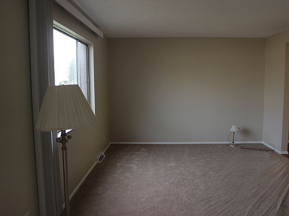 2nd image of 3381 Liberty St