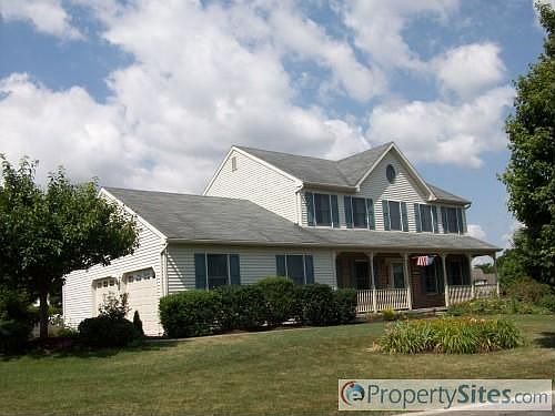 1st image of 2730 Pond Dr