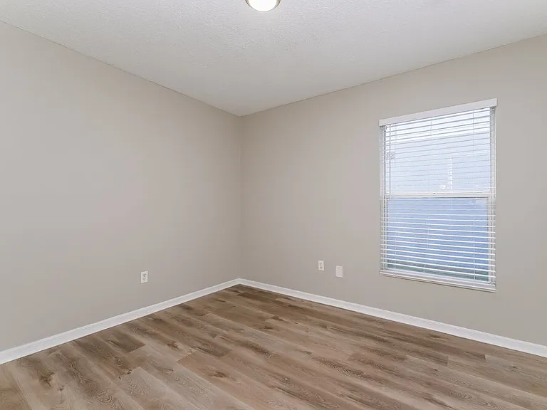 6123 Sand Key Ln — Photo 14