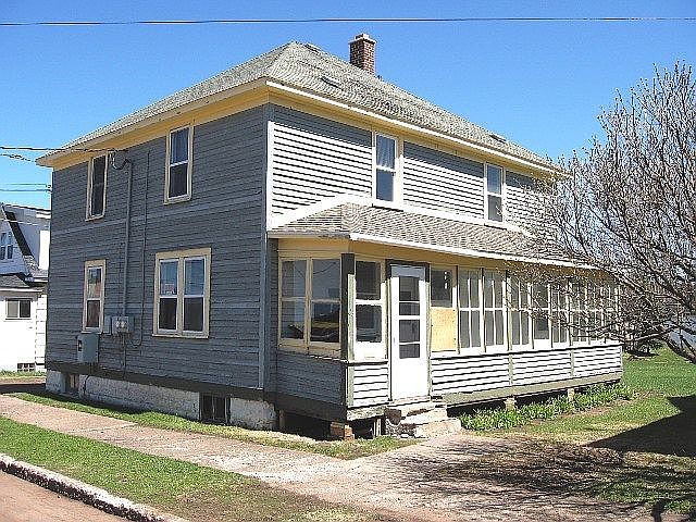 1st image of 103 North Clayberg St
