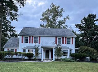 108 W Knowlton Rd, Media, PA 19063