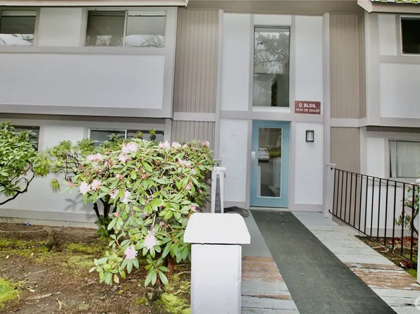4601 SW 320th Street #Q5, Federal Way, WA 98023