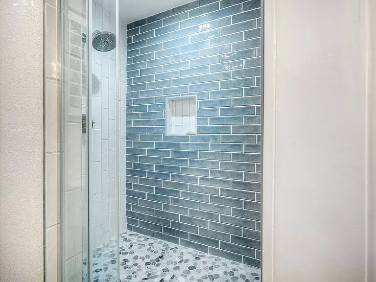 823 Kalpati Cir — Photo 28