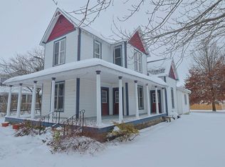 405 E 3rd St, Brookston, IN 47923