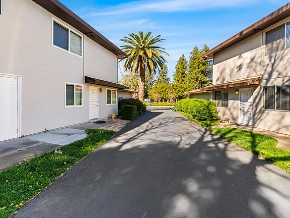 2nd image of 1730 Fremont Ct APT 2