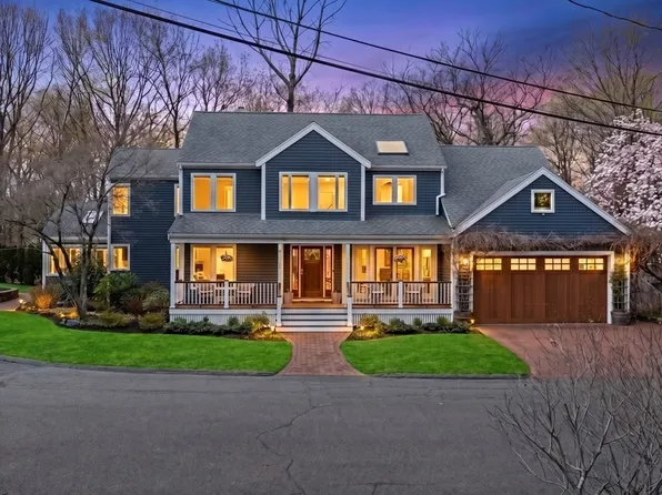 3 Beacon Heights Ln, Marblehead, MA 01945