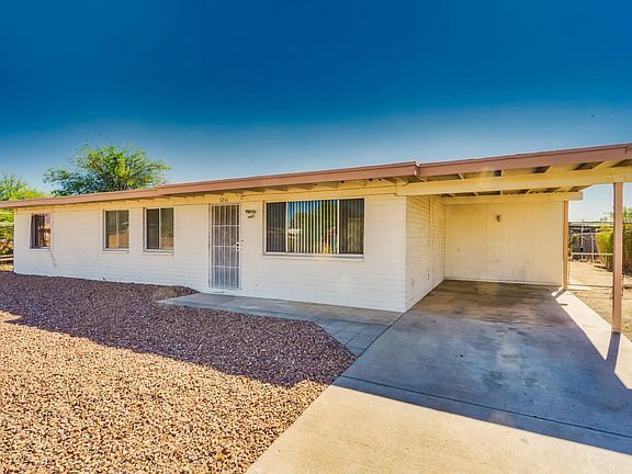 3rd image of 3261 W Las Palmas Dr