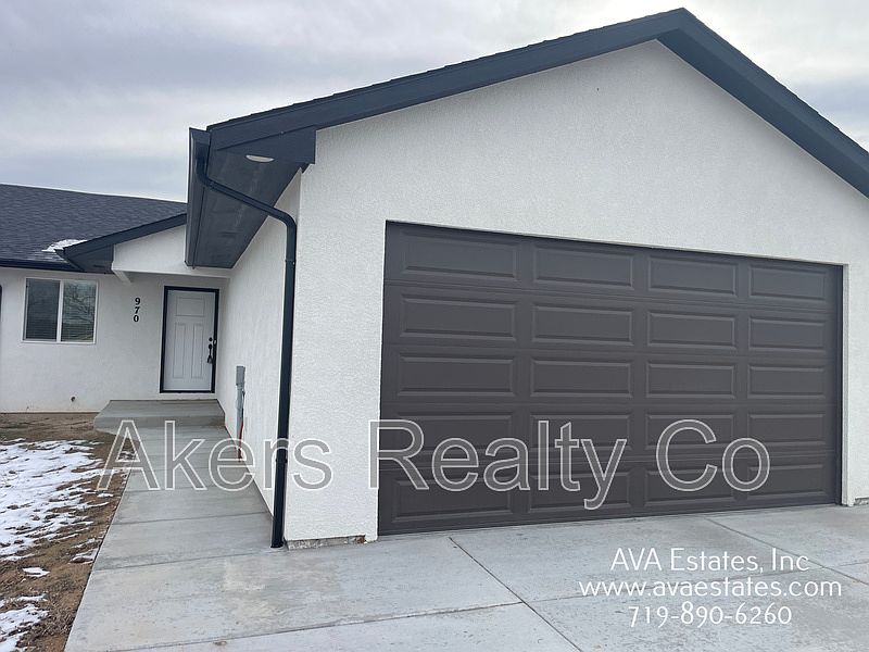 1st image of 970 S Coral Pl