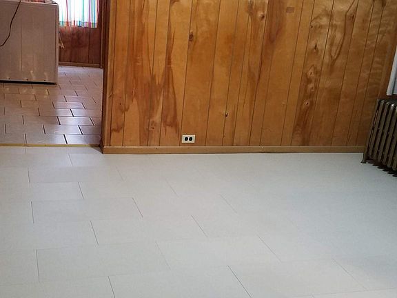 5th image of 9 S Carlisle St APT 1
