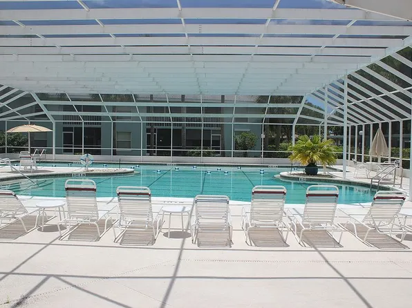 181 Grand Oaks Way APT 203, Naples, FL 34110