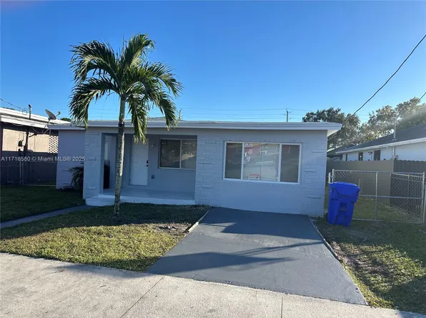 5738 Flagler St, Hollywood, FL 33023