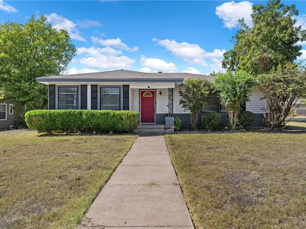 2038 La Porte Dr, Waco, TX 76710