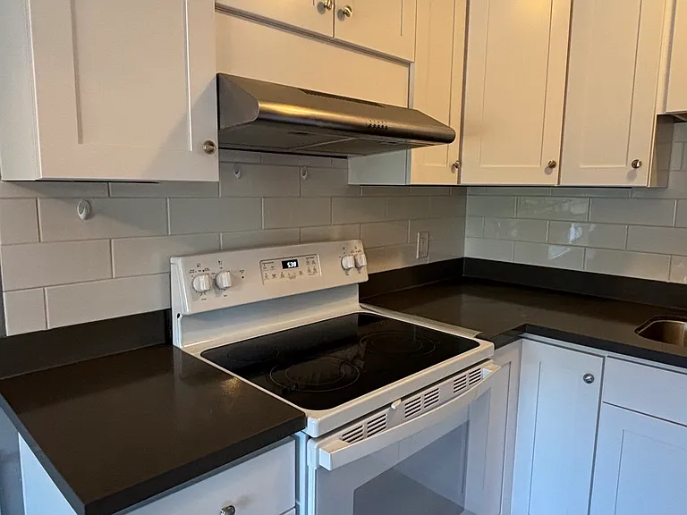 4177 Callan Blvd #16 — Photo 8