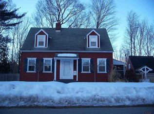 38 Surrey Rd, Glenville, NY 12302