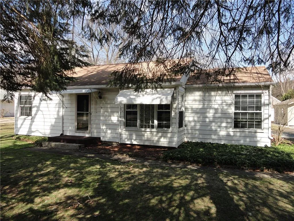 1114 W Gore Rd photo 1