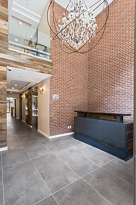 Rented by REAL New York | media 23