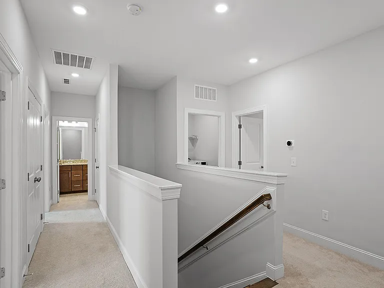 218 Amethyst Way — Photo 11