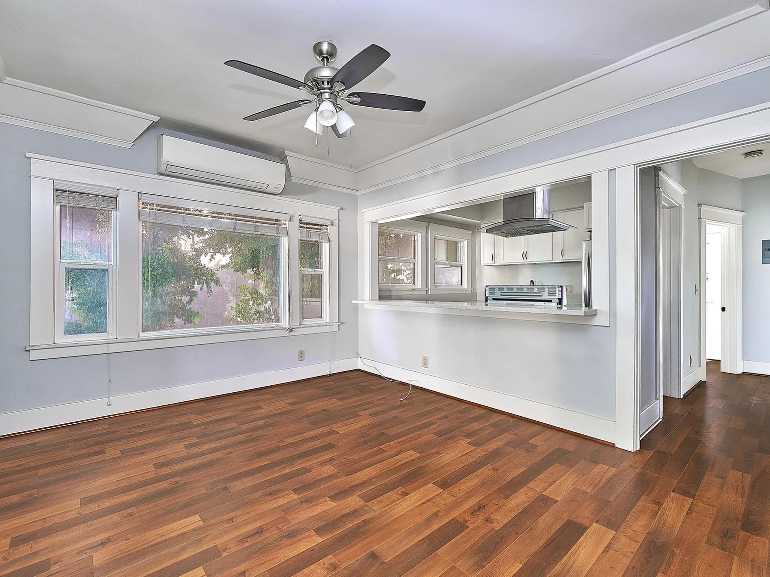 2 bed, 1100 sqft, $2,800 — Photo 4