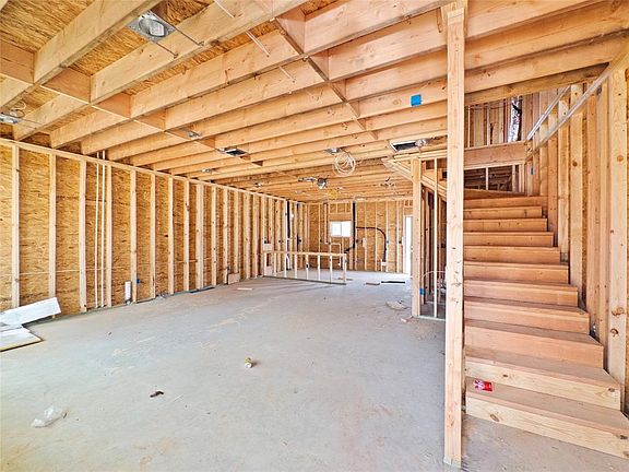 4th image of 764 Juneau Ct