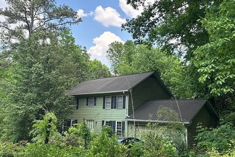 1st image of 545 Jasmine Ct