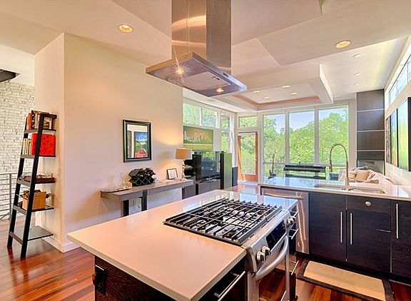 5th image of 3314 Westhill Dr #B