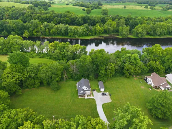 6367 Medley Amonette Rd, Buffalo Valley, TN 38548