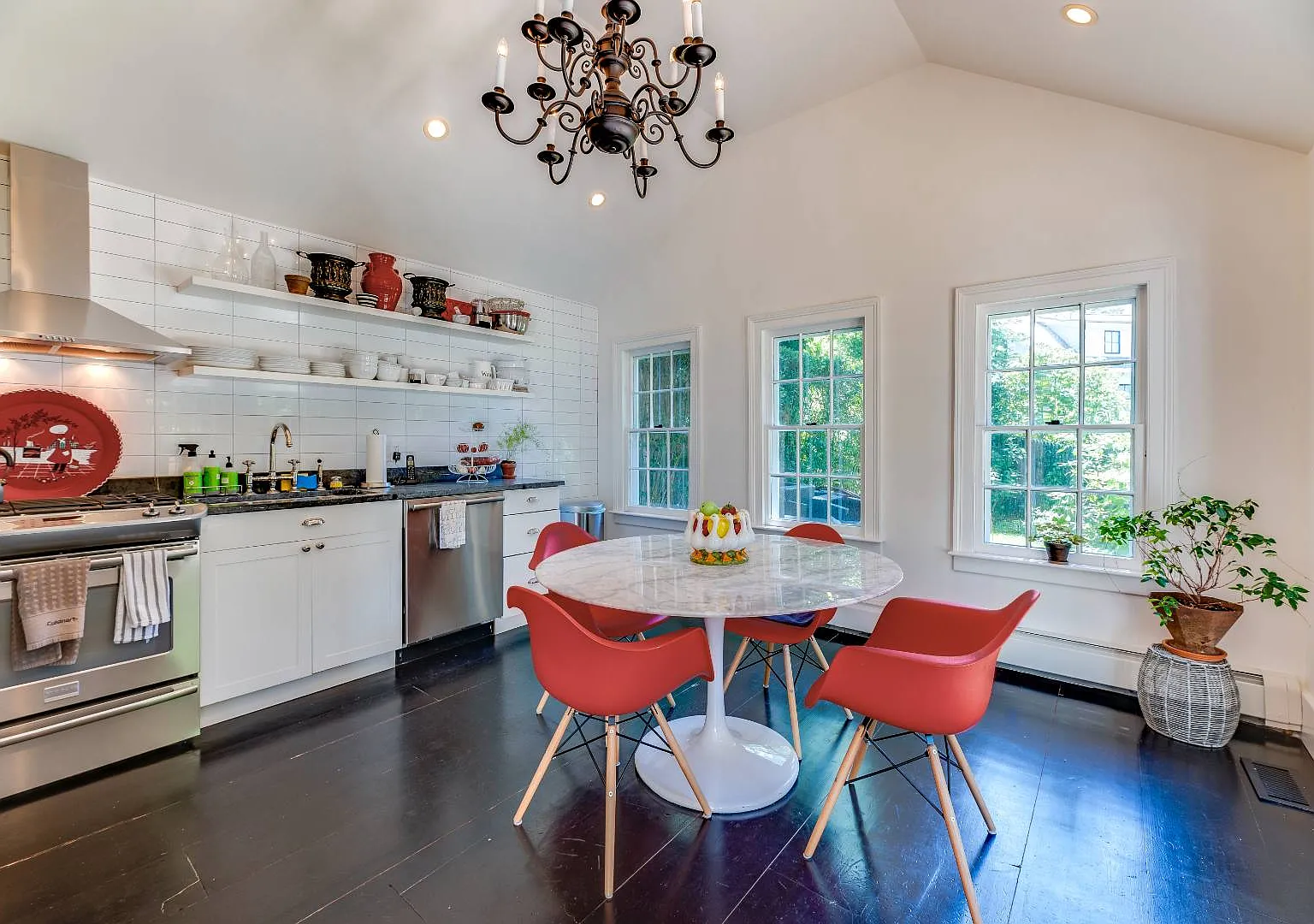 Historic & Modern Sag Harbor Village Gem — Photo 4