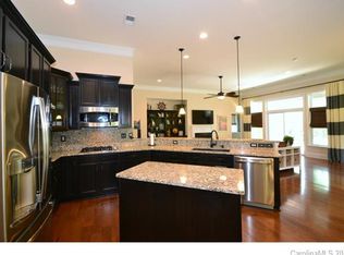 4341 Bright Rd, Charlotte, NC 28214