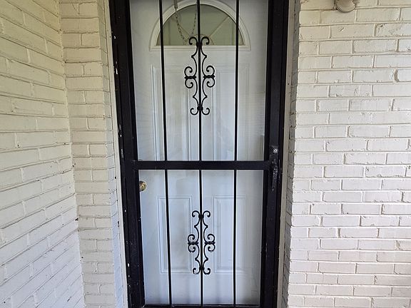 2nd image of 2310 Dennywood Dr #B