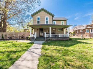 423 Chestnut St, Halstead, KS 67056