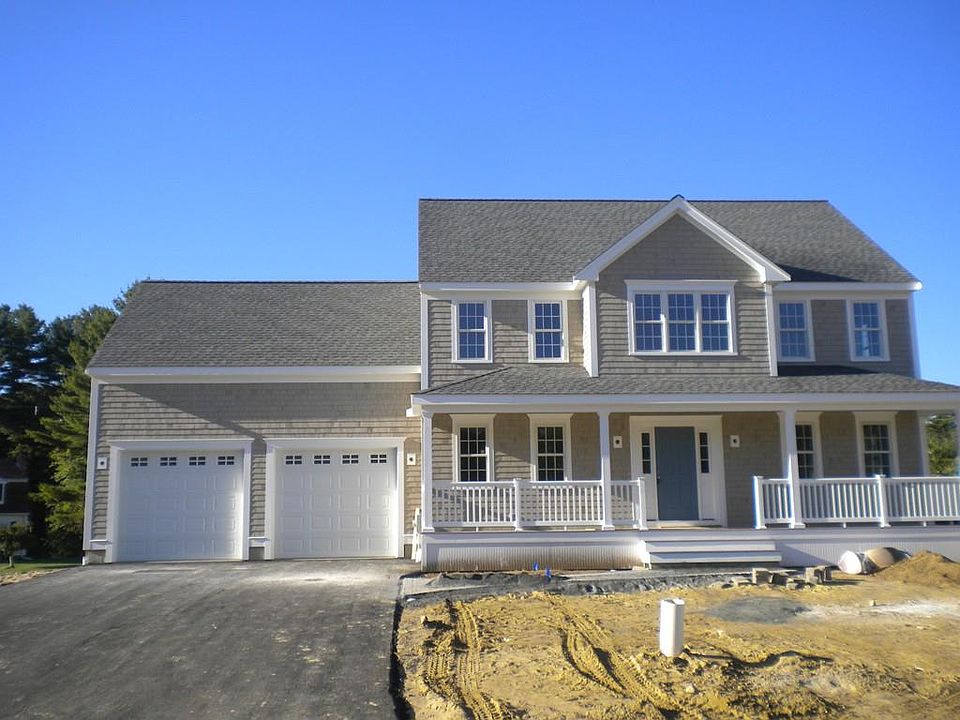 2nd image of 12 Colonial Dr
