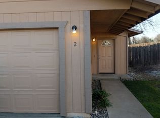 3491 Magnums Way APT 2, Redding, CA 96003
