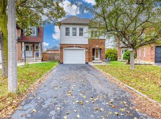 19 Horned Owl Dr, Brampton, ON L6R 1C6