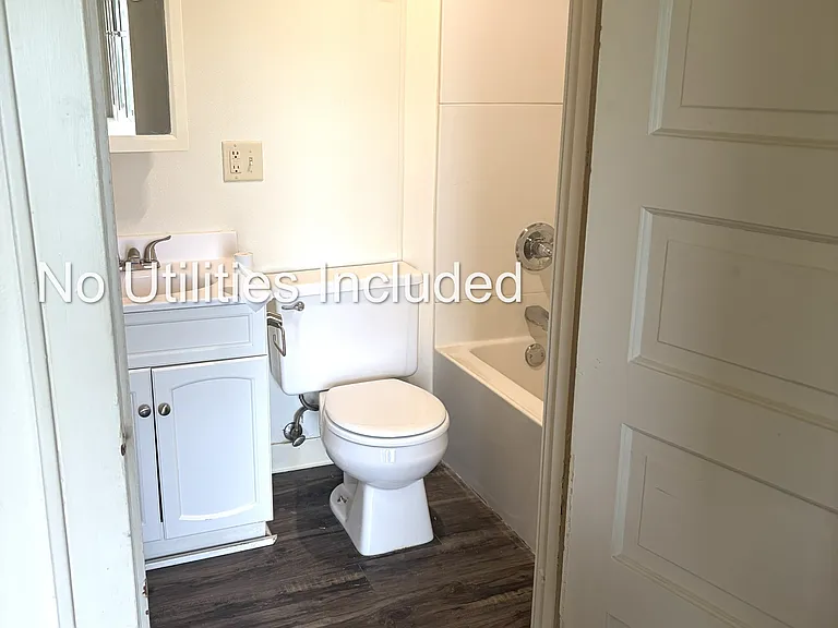 436 E Sullivan St — Photo 10