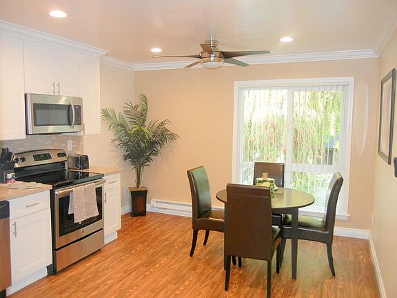 Two bedroom Two Bath Dining