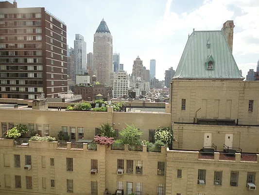 Rented by McDonagh Real Estate | media 10
