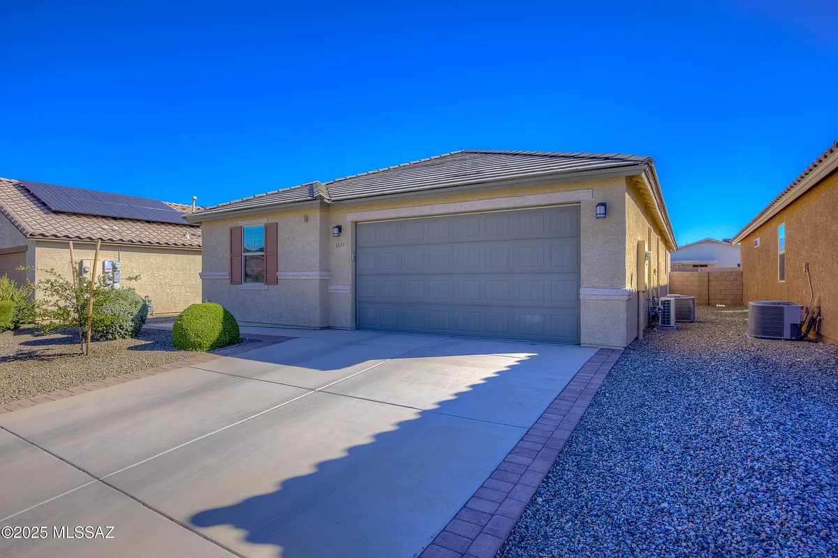 Building Photo - 8804 E Stone Meadow Cir