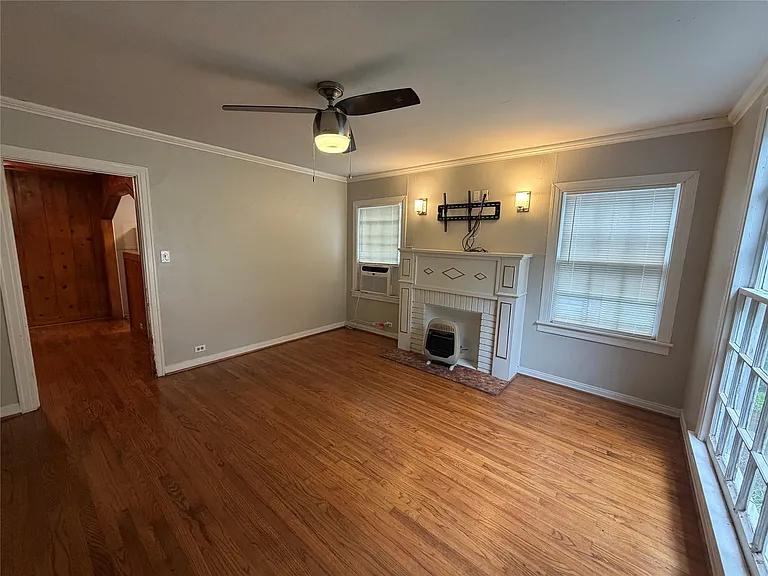 6019 Vickery Blvd — Photo 2