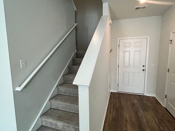 5th image of 175 Daniels Creek Cir