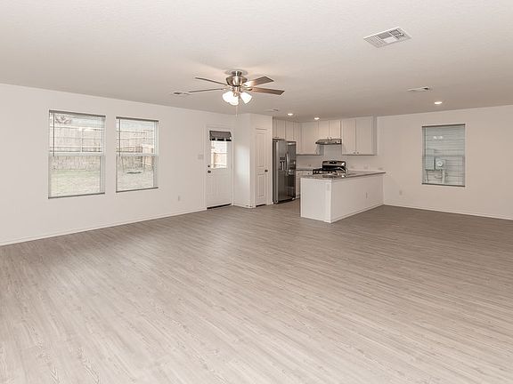 2nd image of 14010 Wool Park
