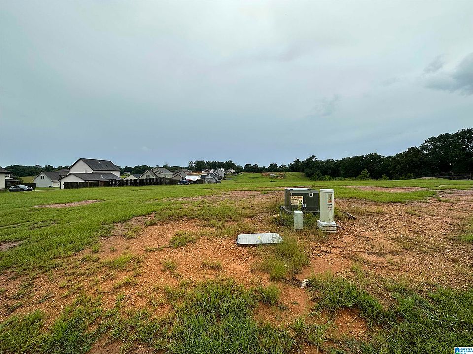 1st image of 240 Taylors Farm Dr #16