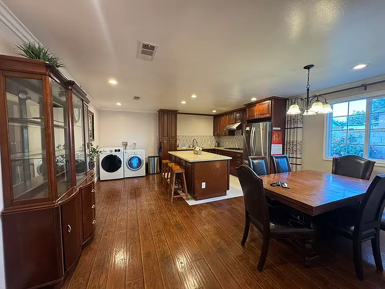 3361 Frazier St — Photo 6